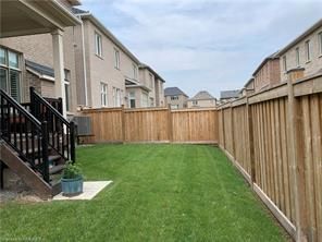 For Lease - 163 Magnolia Crescent, Oakville, Ontario - Photo 2