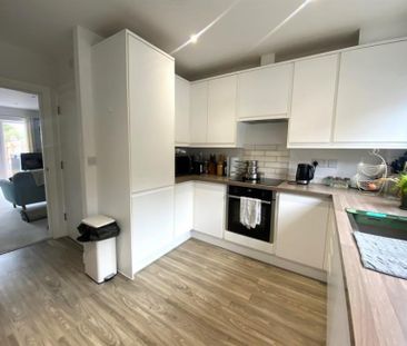 2 Bedroom Terraced To Let - Photo 4