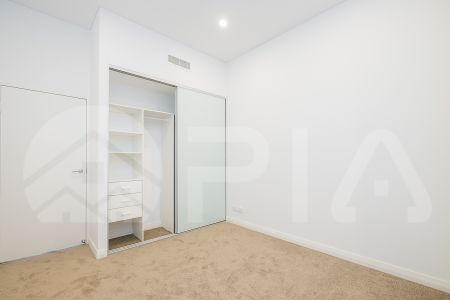 Stunning 1 Bedrooms Apartment for rent**Entry from block D on Nancarrow Ave** - Photo 5