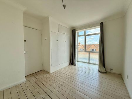 3 bedroom apartment to rent - Photo 3