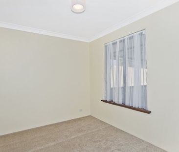 FAMILY HOME LOCATED IN CUL-DE-SAC - Photo 6