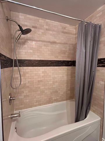 For Lease - 2743 Hammond Road, Mississauga, Ontario - Photo 2