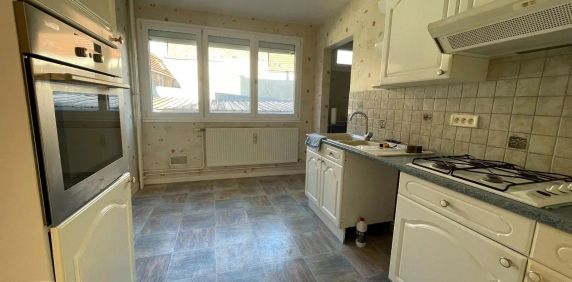 Appartement à louer 3 pièces 65.7m² - Photo 2