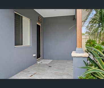 70A Maxwells Avenue, Ashcroft, NSW 2168 - Photo 1