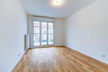 location Appartement F3 DE 62.7m² À VILLIERS SUR MARNE - Photo 2