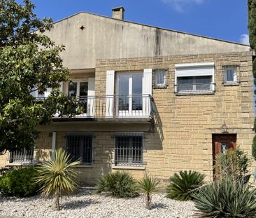 Location Appartement 4 pièces 109m² CARPENTRAS 84200 - Photo 6