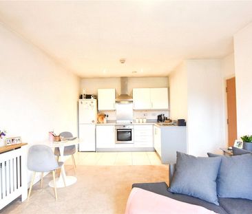 2 Houseman Crescent, West Didsbury, Manchester, M20 2JQ - Photo 1