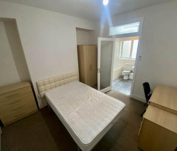 4 bedroom house to rent - Photo 3