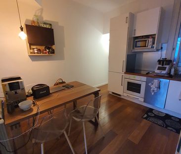 Location Appartement 2 pièces 49m² MARSEILLE 6ème - Photo 5