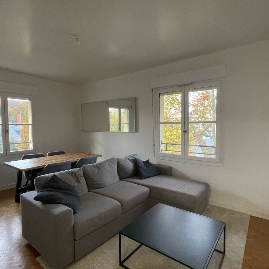 Appartement à louer 2 pièces • 42,01 m2 Le Plessis-Robinson - Photo 1