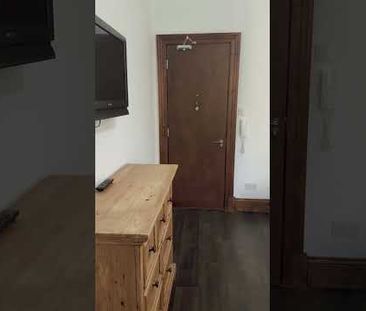 Studio Flat, Paisley Road West, G51 - Photo 1