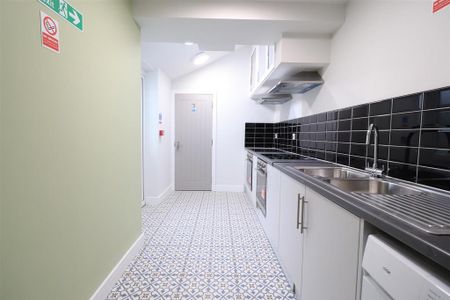 Studio to rent - Photo 5