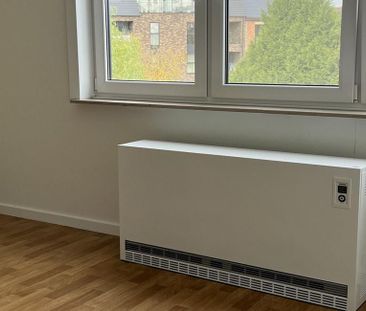 Appartement te huur in Genk voor € 750 met 1 slaapkamer - Foto 2