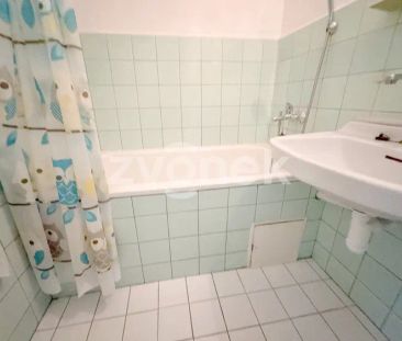 1+1 Zlín - Bartošova čtvrť, ihned - Photo 4