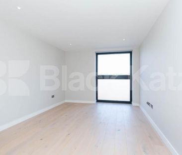 832 square foot two bedroom two bathroom with a private balcony - Photo 2