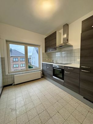 Appartement met garage in rustige buurt - Photo 1