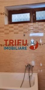Casa 10 camere de inchiriat zona Centru cu piscina interioara - Fotografie 4