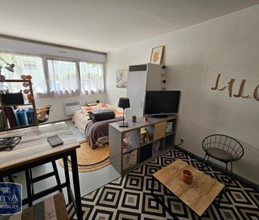 Location Appartement 1 pièce 27m² POITIERS 86000 - Photo 1