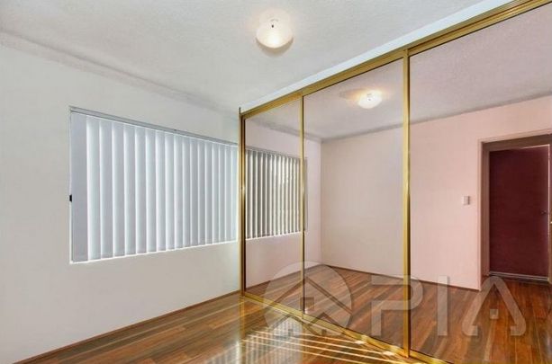 Affordable 2 bedroom unit in the heart of Parramatta - Photo 1