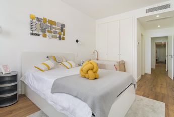 3 Bedroom Apartment with a view, Areeiro, Lisboa