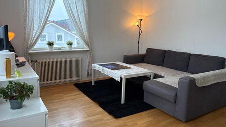 Tofsvipegatan, Hisings Backa - Foto 2