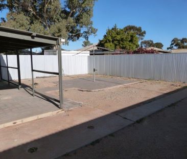 20 Victoria Parade&comma; Port Augusta - Photo 1