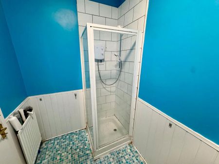 8 bedroom house share to rent - Photo 3