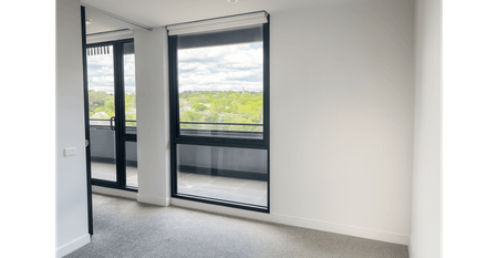 Stylish 2-Bedroom, 2-Bathroom Apartment in Prime Hawthorn East Location-6 Months Lease Only - Photo 4