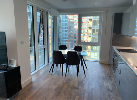 Apartment , Discovery House, Juniper Drive, London - Photo 4