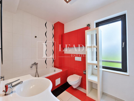 Modern villa for rent in Pipera I Compound - Photo 2