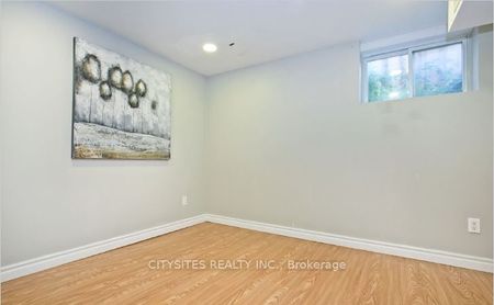 Detached Home For Lease | E8146890 - Photo 4