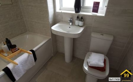 2 bed Flat in Coram Mansions 64-68 Millman Street, London, WC1N 3EG - Photo 5