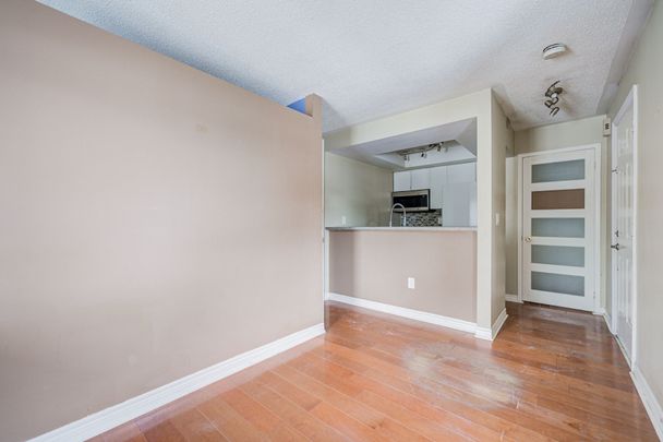 For Lease - 101 Bristol Road Unit# 213, Mississauga, Ontario - Photo 1