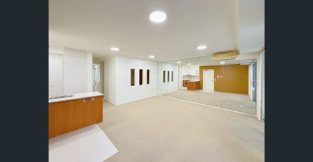 $630 per week 6-month - Photo 5