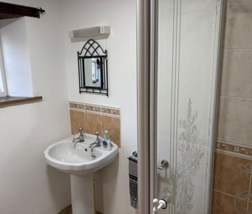 2 bedroom cottage to rent - Photo 6