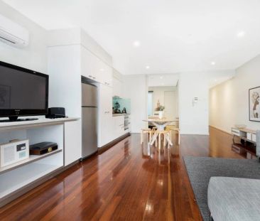 Urban Living at Its Best in the Heart of Prahran - Photo 6