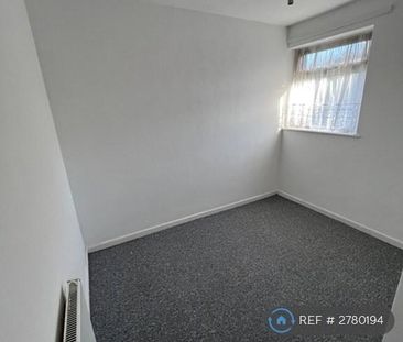 4 bedroom terraced house to rent - Photo 3