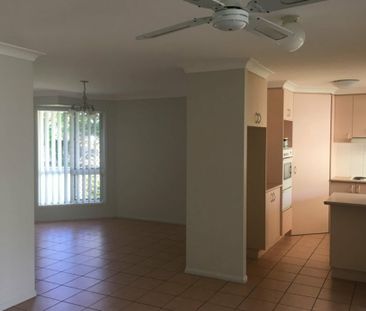 3 BEDROOM HOME IN BELLARA! - Photo 2