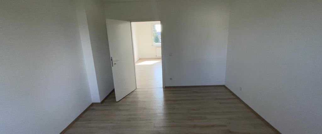 Charmante 2-Zimmer-Etagenwohnung in Herten  48,75 m² mit Badewanne und Badfenster - Photo 1