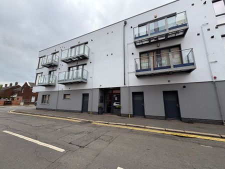Apt 1, Ivy House, 1 Walnut Street, Belfast BT7 1FB - Photo 2