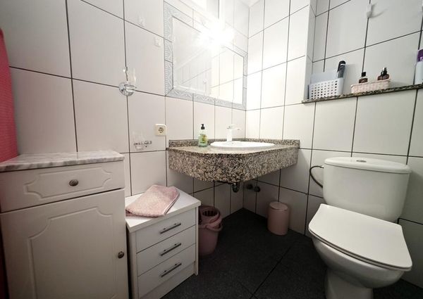 Puerto Rico, Canary Islands 35130