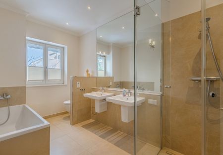 Hochwertig Wohnen in exklusiver Lage - in unmittelbare Nähe zum "Club zur Vahr" - Foto 2