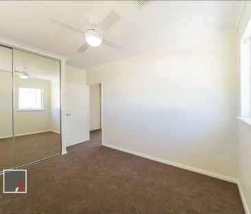 North Perth - Photo 2