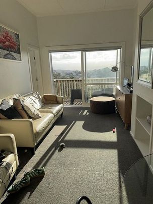 Renovated in Brooklyn, 2 bedrooms with views! - Photo 1