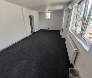 Direct proprietar vila de închiriat birouri ,cabinete - Photo 2