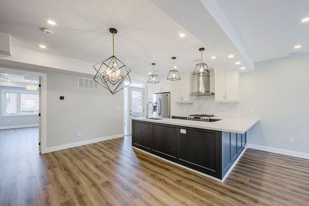 For Lease - 17 Lockwood Road Unit# A, Toronto, Ontario - Photo 2