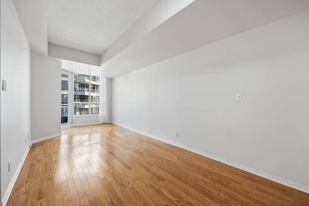 For Lease - 230 Queens Quay Unit# 2515, Toronto, Ontario - Photo 2