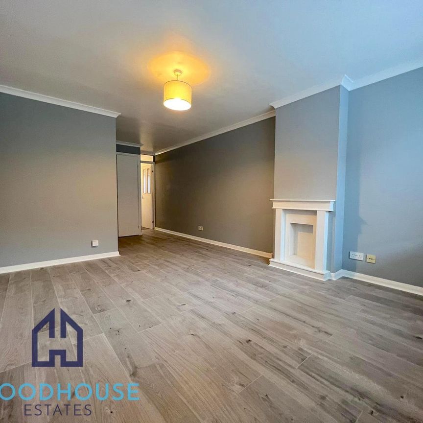 Copwood Close, London, N12 - One Bedroom Maisonette To Rent - £366pw / £1,595pcm - Photo 1