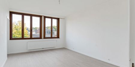 Appartement te huur in Mortsel voor € 900 met 1 slaapkamer - Photo 3