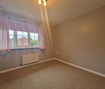 2 bedroom semi-detached house to rent - Photo 3